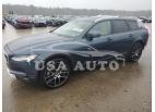 VOLVO V90 CROSS 2020