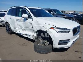 VOLVO XC90 T6 MOMENTUM 2019