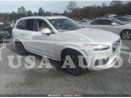 VOLVO XC90 T6 MOMENTUM 2021