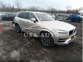 VOLVO XC90 T6 MOMENTUM 2018