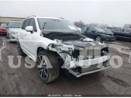 VOLVO XC90 T6 MOMENTUM 2018