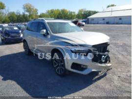 VOLVO XC90 T6 MOMENTUM 2016