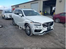 VOLVO XC90 T6 MOMENTUM 2016