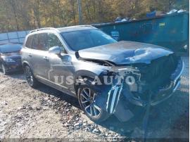 VOLVO XC90 MOMENTUM 2019