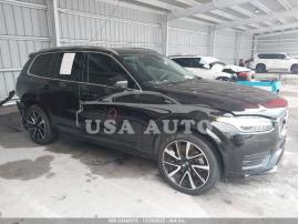 VOLVO XC90 T6 MOMENTUM 7 PASSENGER 2021