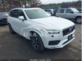 VOLVO XC90 T6 MOMENTUM 7 PASSENGER 2021