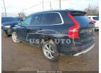 VOLVO XC90 T6 MOMENTUM 7 PASSENGER 2021