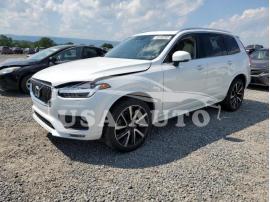 VOLVO XC40 T4 2022