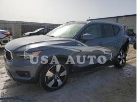 VOLVO XC40 T4 MO 2021