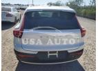 VOLVO XC40 T4 MO 2021