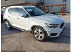 VOLVO XC40 T4 MOMENTUM 2020