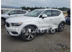 VOLVO XC40 T4 MO 2021
