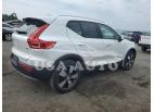 VOLVO XC40 T4 MO 2021