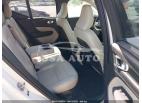 VOLVO XC40 MOMENTUM 2021