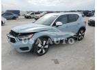 VOLVO XC40 T4 MO 2019