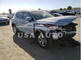 VOLVO XC40 T4 MO 2019