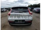 VOLVO XC40 T4 MO 2020