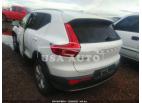 VOLVO XC40 MOMENTUM 2020