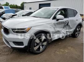 VOLVO XC40 T4 MO 2020