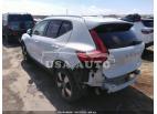 VOLVO XC40 MOMENTUM 2020