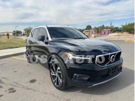 VOLVO XC40 T4 MO 2019