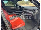 VOLVO XC40 T4 MO 2019
