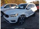 VOLVO XC40 T4 MOMENTUM 2020