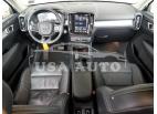 VOLVO XC40 T4 MO 2022