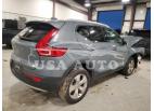 VOLVO XC40 T4 MO 2022