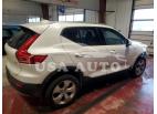 VOLVO XC40 T4 MO 2022