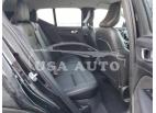 VOLVO XC40 T4 MO 2022
