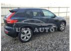 VOLVO XC40 T4 MO 2022
