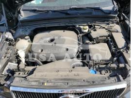 VOLVO XC40 T4 MO 2020
