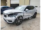 VOLVO XC40 T4 IN 2021
