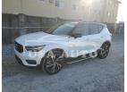 VOLVO XC40 T4 R- 2022