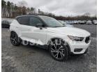 VOLVO XC40 T4 R- 2020