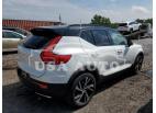 VOLVO XC40 T4 R- 2020