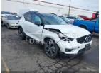 VOLVO XC40 T4 R-DESIGN 2021