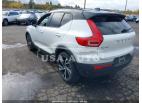 VOLVO XC40 T4 R-DESIGN 2021