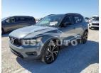 VOLVO XC40 T4 R- 2022