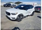 VOLVO XC40 T4 R-DESIGN 2020