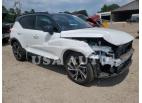 VOLVO XC40 T4 R- 2022
