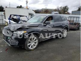 VOLVO XC90 T8 2016