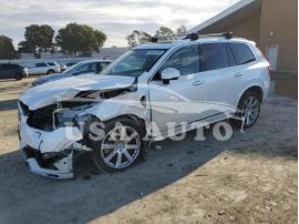 VOLVO XC90 T8 2018