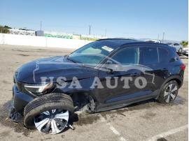 VOLVO XC40 RECHA 2023