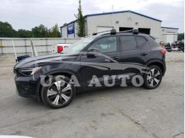 VOLVO XC40 RECHA 2023