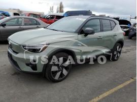 VOLVO XC40 RECHA 2023