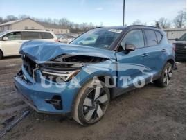 VOLVO XC40 RECHA 2023