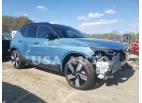 VOLVO XC40 RECHA 2023