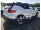 VOLVO XC40 RECHA 2023